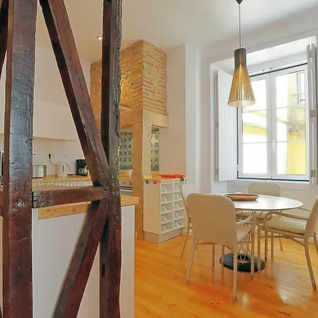 Apartment Localtraveling Historic Center Travessa Lisbon